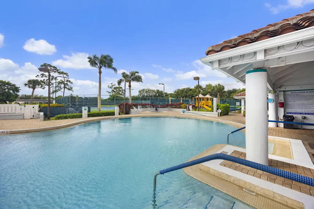 119 Hammocks Court Greenacres FL 33413