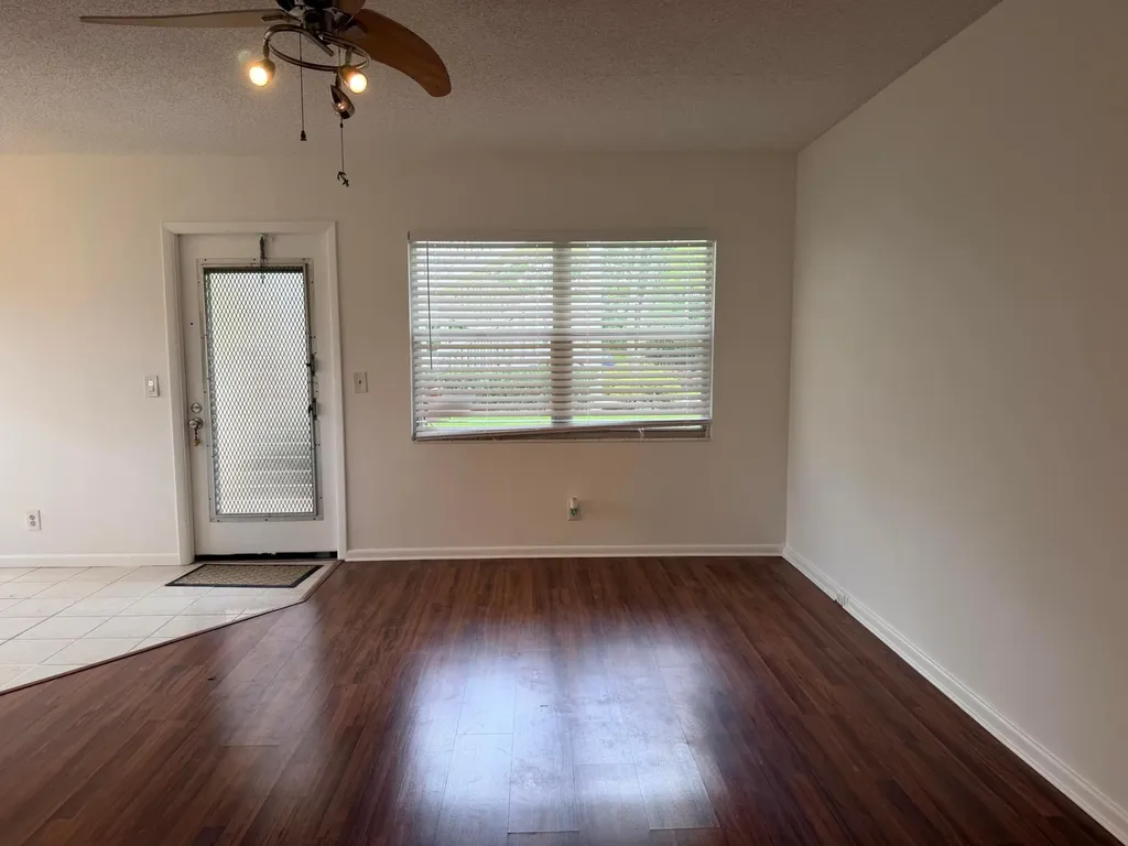 52 Dorset Drive Boca Raton FL 33434