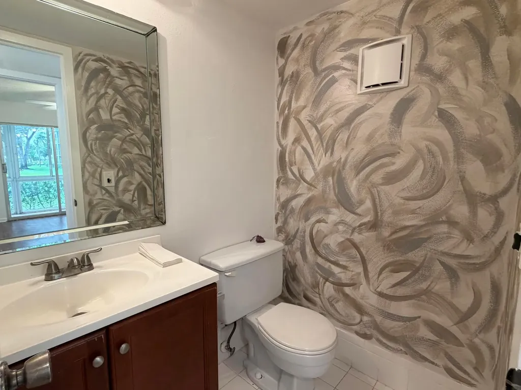 52 Dorset Drive Boca Raton FL 33434