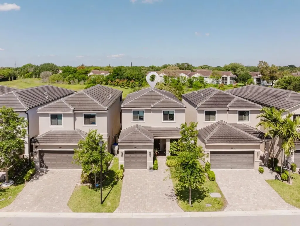 295 NW 33rd Lane Pompano Beach FL 33069