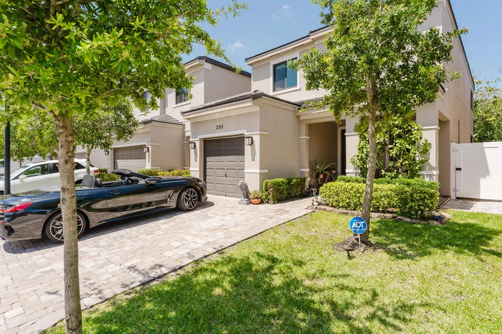 295 NW 33rd Lane Pompano Beach FL 33069