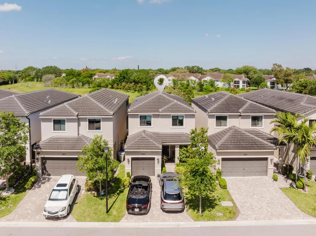 295 NW 33rd Lane Pompano Beach FL 33069