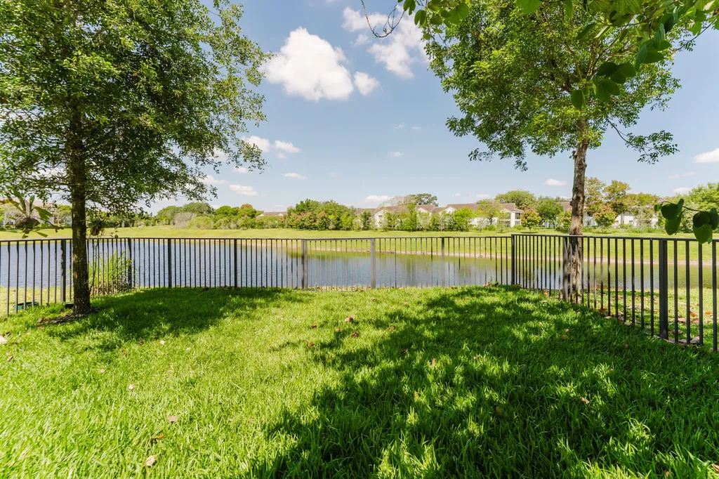 295 NW 33rd Lane Pompano Beach FL 33069