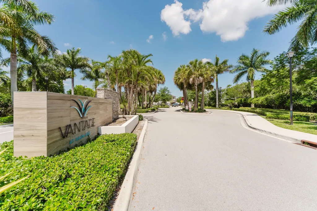 295 NW 33rd Lane Pompano Beach FL 33069