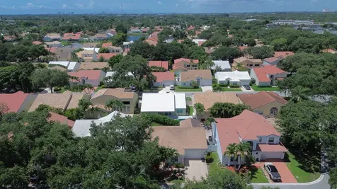 10109 Oak Bark Lane Palm Beach Gardens FL 33410