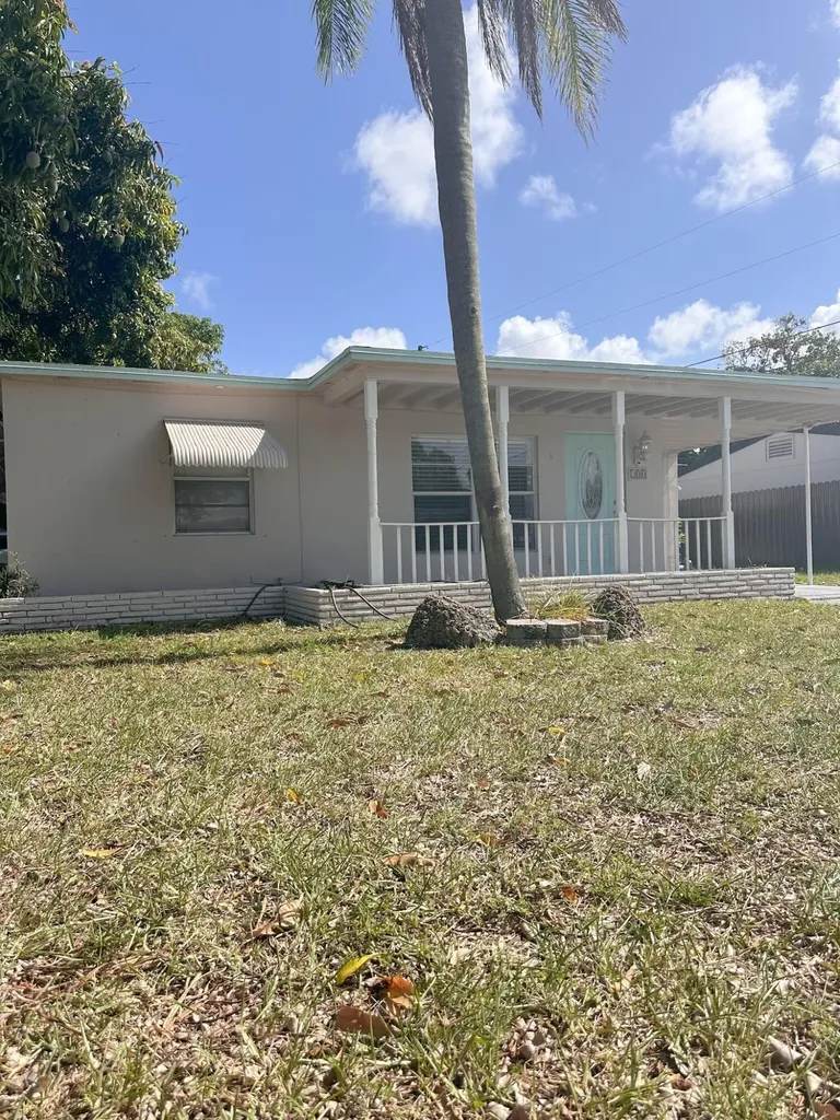 100 NW 52nd Street Fort Lauderdale FL 33309