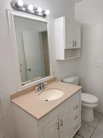 100 NW 52nd Street Fort Lauderdale FL 33309