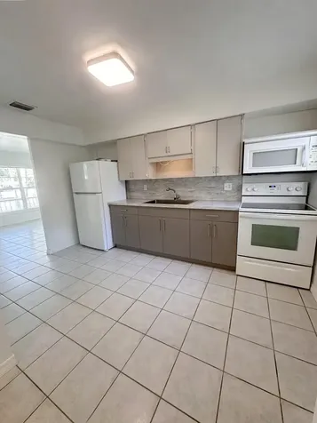 100 NW 52nd Street Fort Lauderdale FL 33309