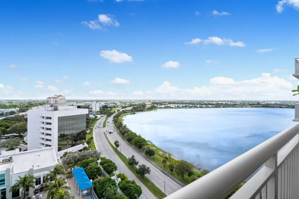 300 S Australian Avenue West Palm Beach FL 33401