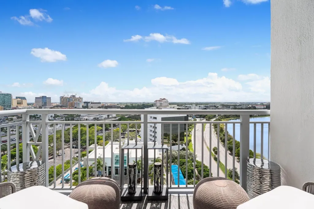 300 S Australian Avenue West Palm Beach FL 33401