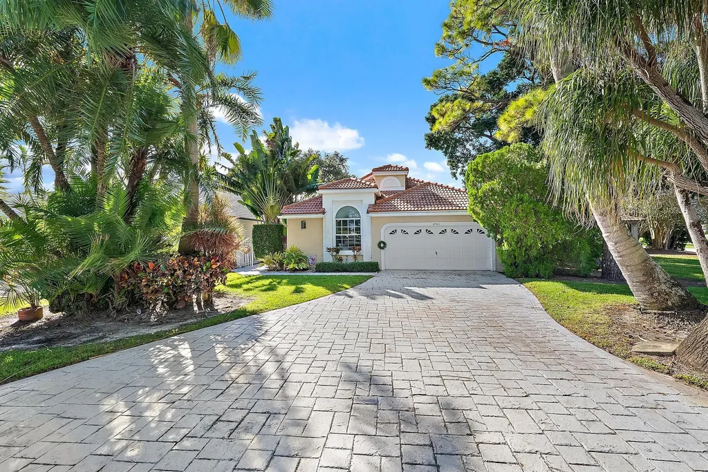 12960 Oak Knoll Drive West Palm Beach FL 33418