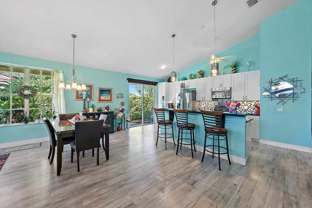12960 Oak Knoll Drive West Palm Beach FL 33418