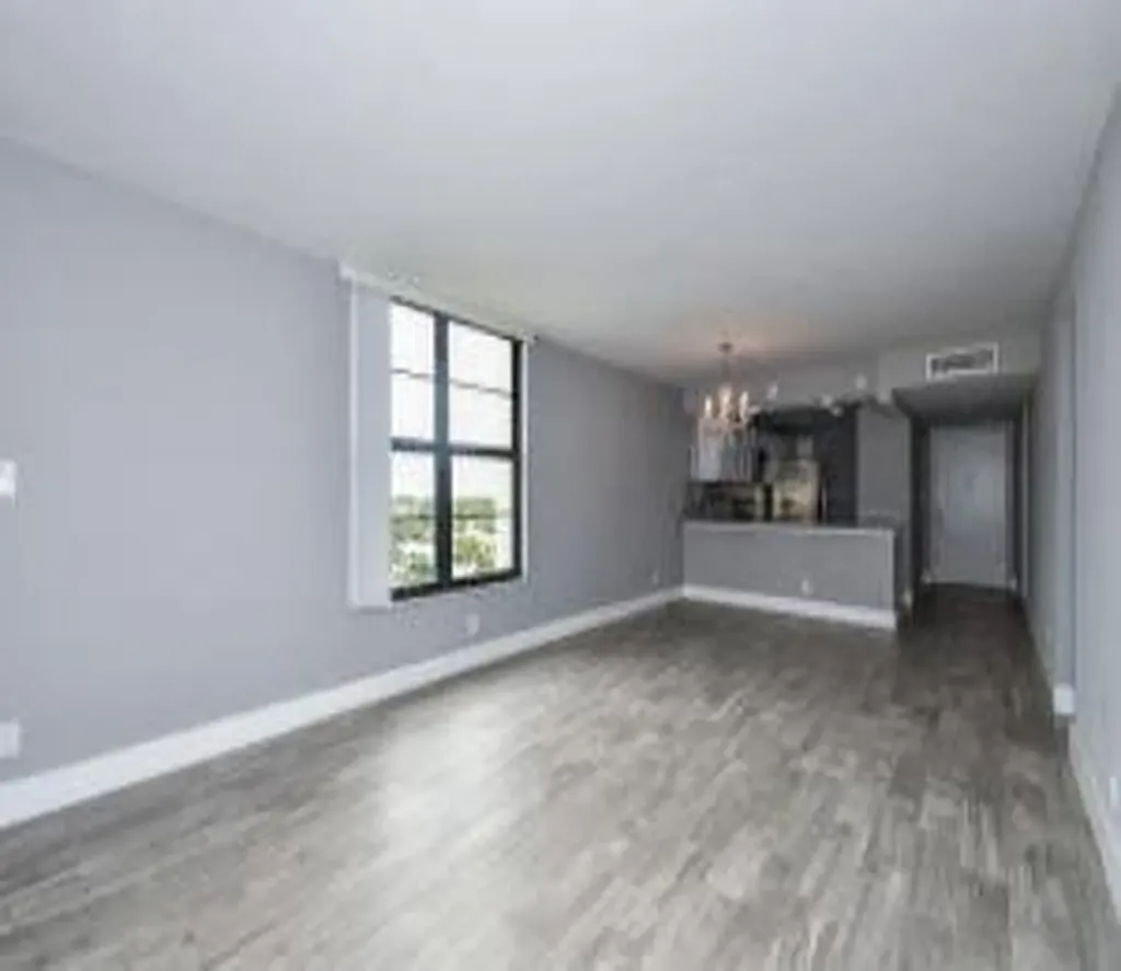 12 Royal Palm Way Boca Raton FL 33432
