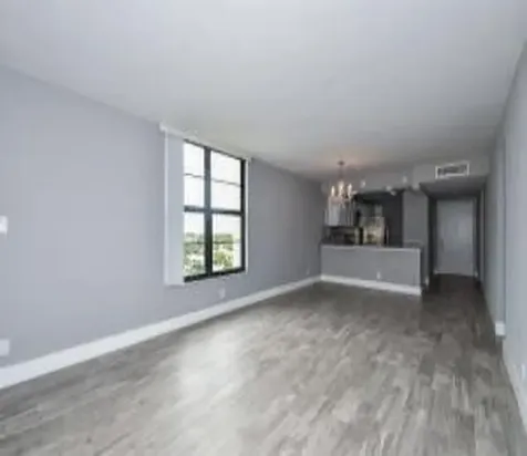 12 Royal Palm Way Boca Raton FL 33432