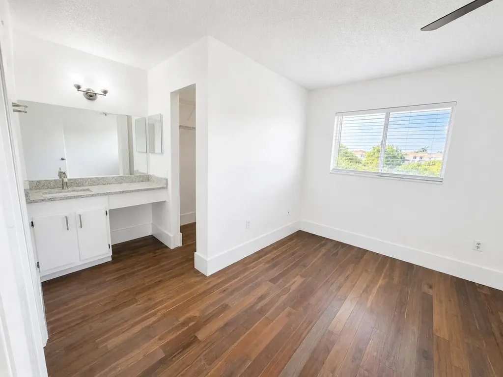 887 Crystal Lake Drive Pompano Beach FL 33064
