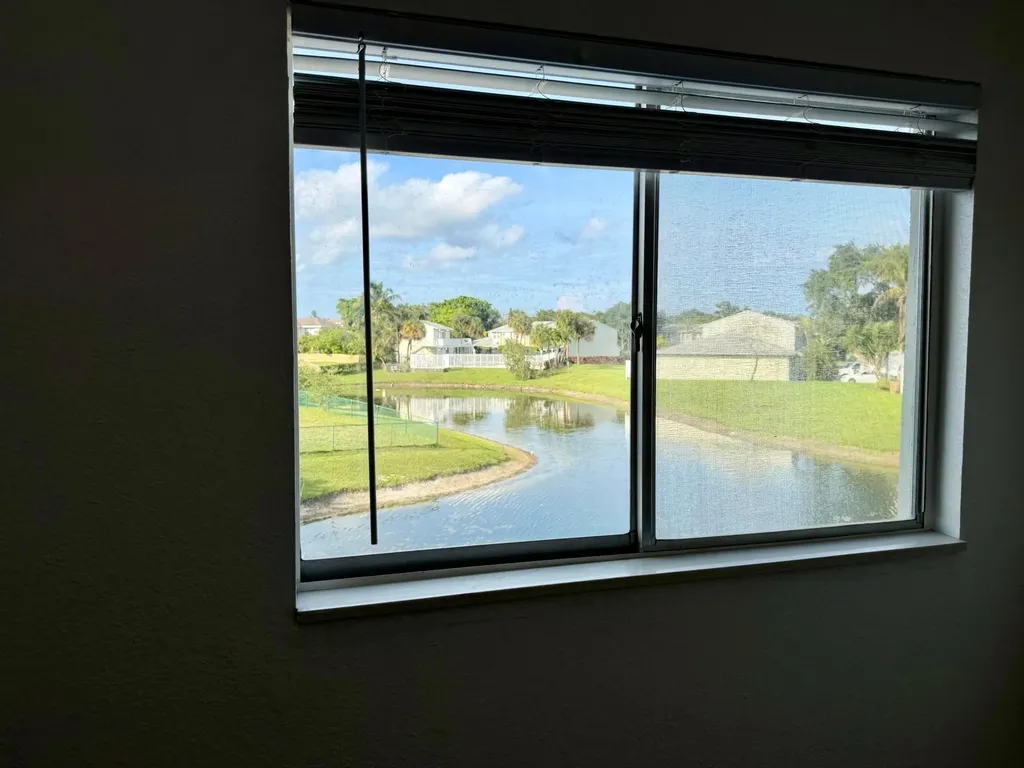 887 Crystal Lake Drive Pompano Beach FL 33064