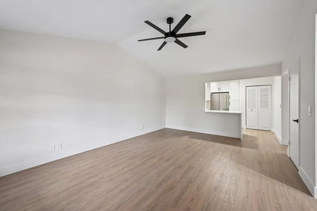 9095 SE Hobe Ridge Avenue Hobe Sound FL 33455