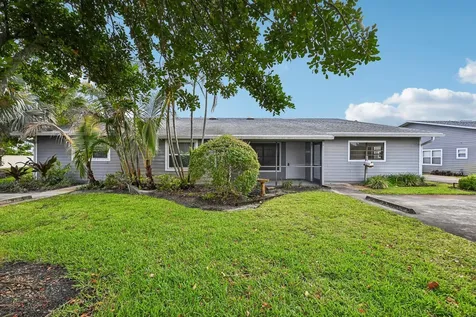 9095 SE Hobe Ridge Avenue Hobe Sound FL 33455