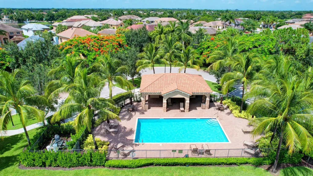 10385 Wellington Parc Drive Wellington FL 33449