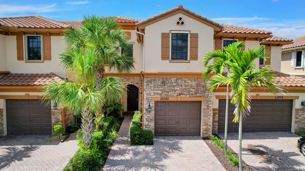 10385 Wellington Parc Drive Wellington FL 33449