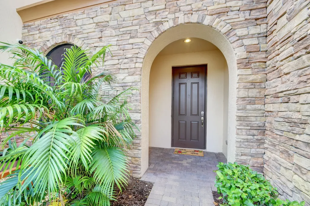 10385 Wellington Parc Drive Wellington FL 33449