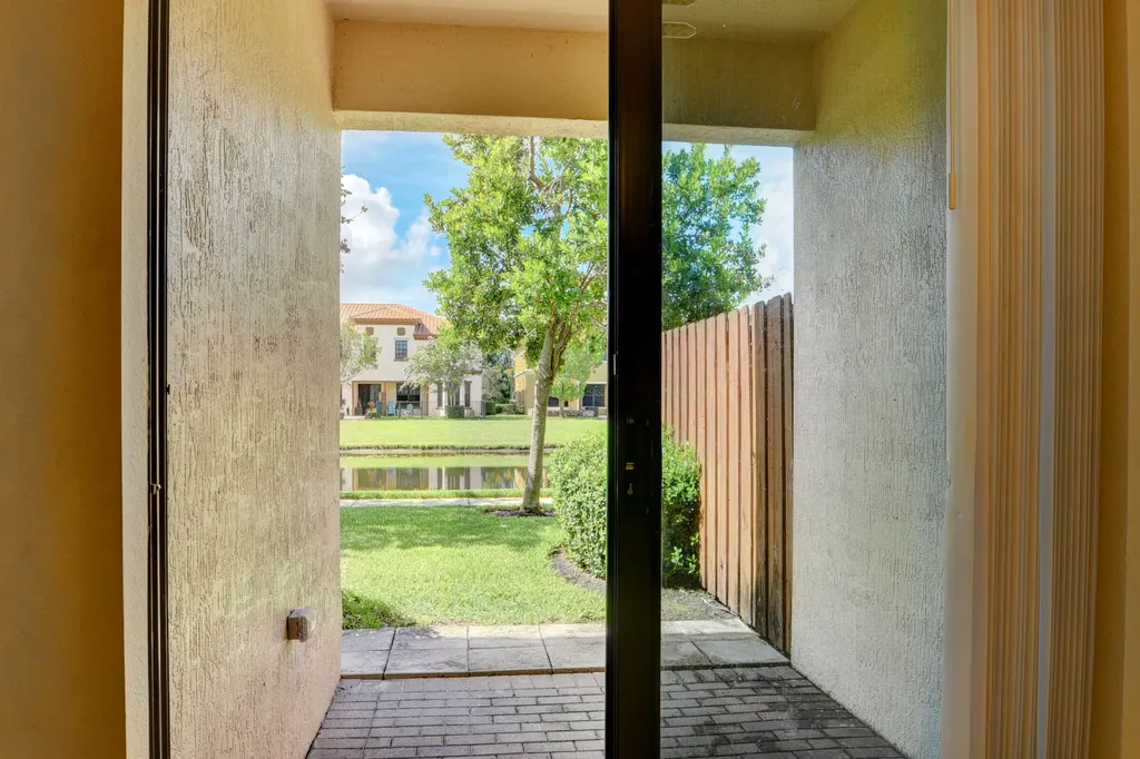 10385 Wellington Parc Drive Wellington FL 33449
