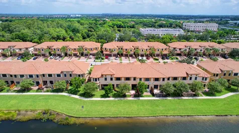 10385 Wellington Parc Drive Wellington FL 33449