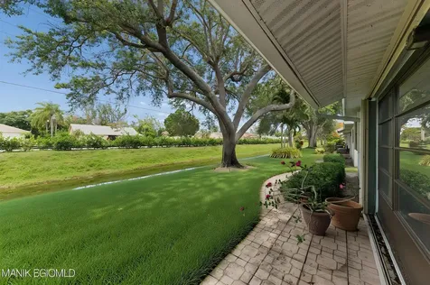9795 Tabebuia Tree Drive Boynton Beach FL 33436