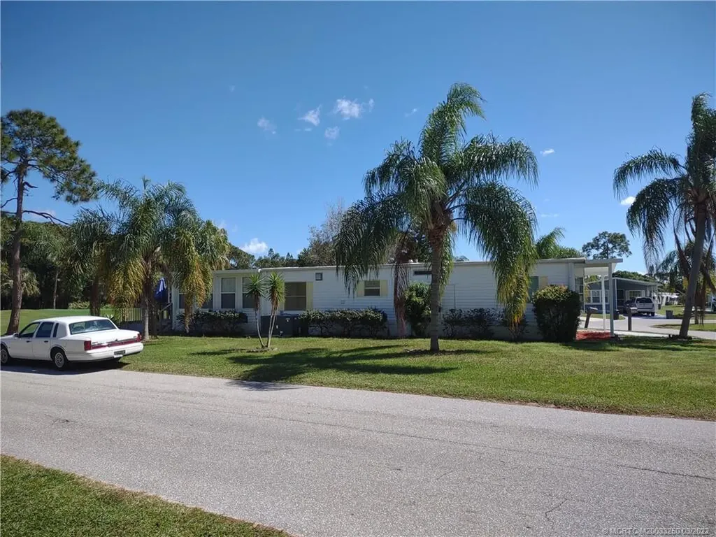 1 Montanzas Road Port St Lucie FL 34952