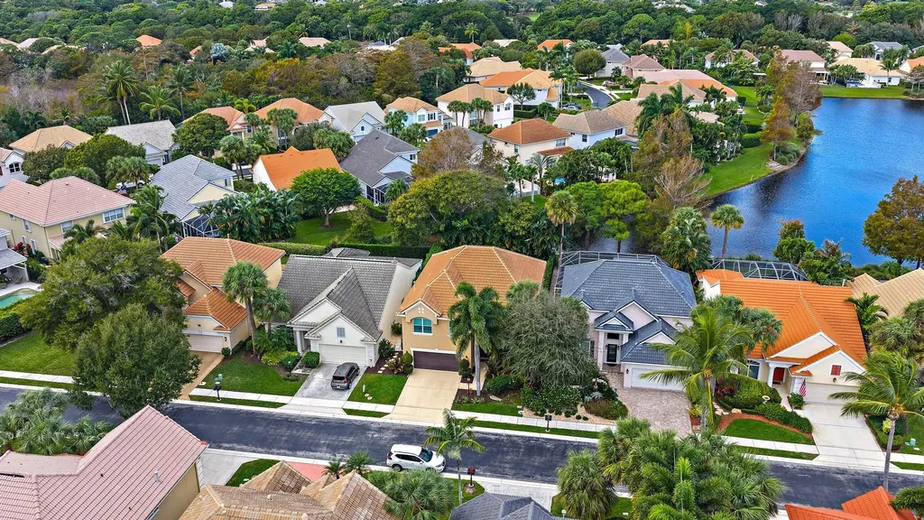 76 Princewood Lane Palm Beach Gardens FL 33410