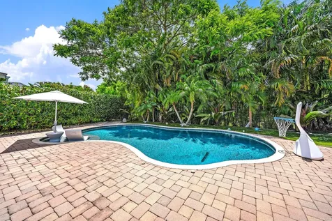 76 Princewood Lane Palm Beach Gardens FL 33410