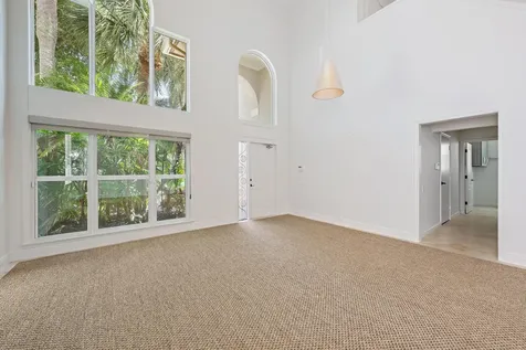 76 Princewood Lane Palm Beach Gardens FL 33410