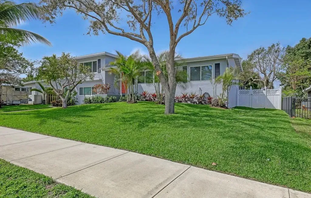 1505 High Ridge Road Lake Worth FL 33461
