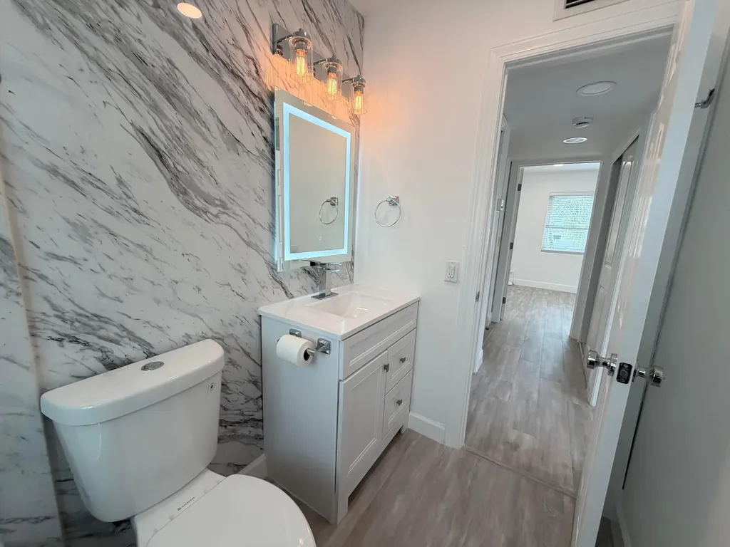 1505 High Ridge Road Lake Worth FL 33461