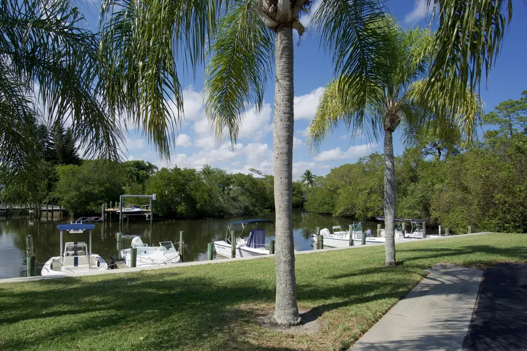 110 N Delaware Boulevard Jupiter FL 33458