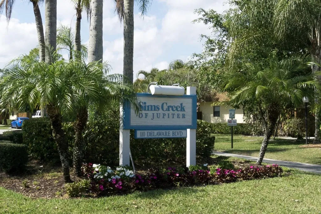110 N Delaware Boulevard Jupiter FL 33458