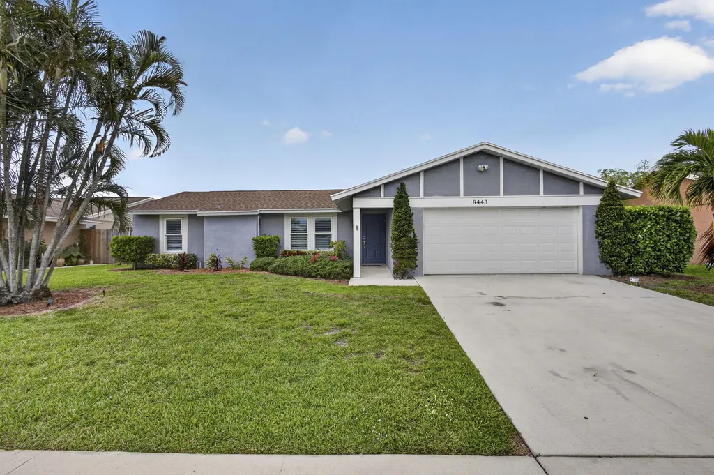 8443 Elaine Drive Boynton Beach FL 33472