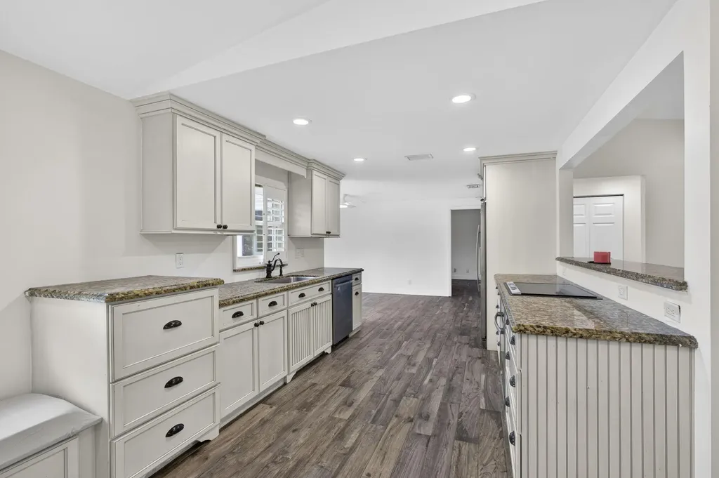 8443 Elaine Drive Boynton Beach FL 33472
