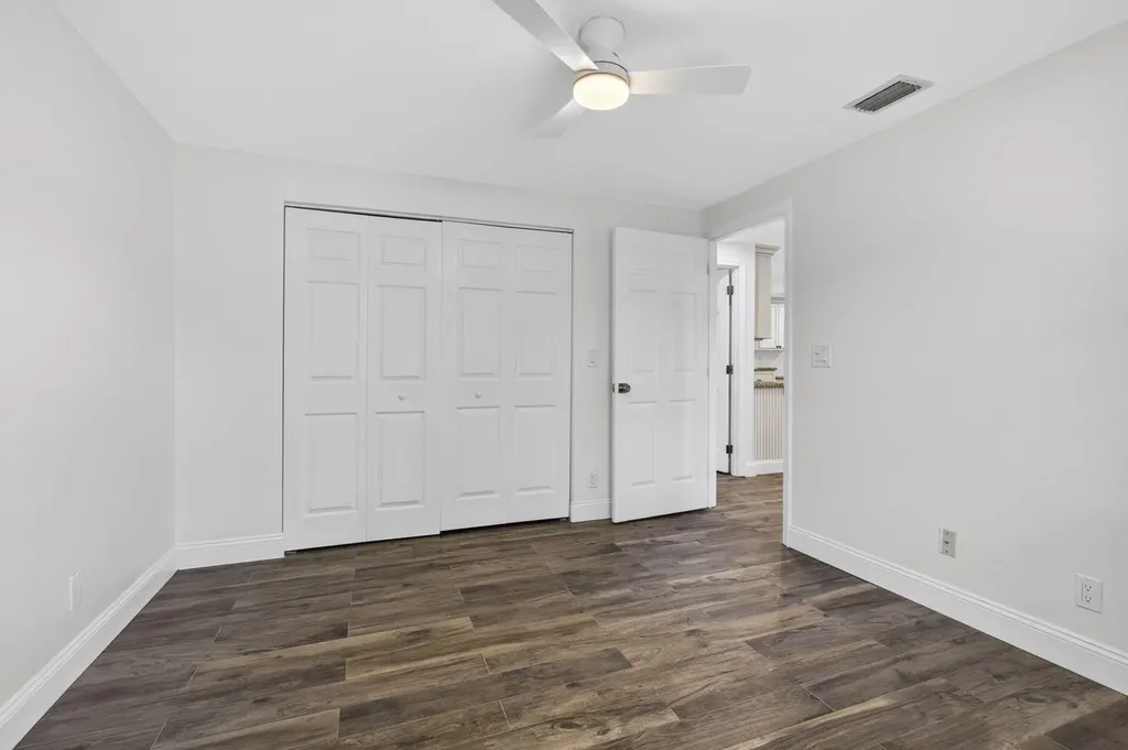8443 Elaine Drive Boynton Beach FL 33472