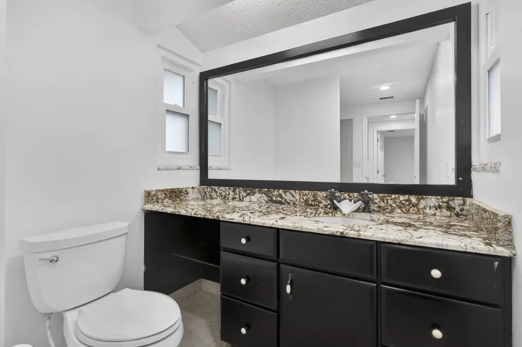 8443 Elaine Drive Boynton Beach FL 33472