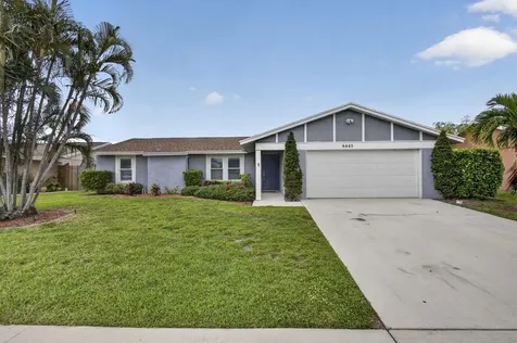 8443 Elaine Drive Boynton Beach FL 33472