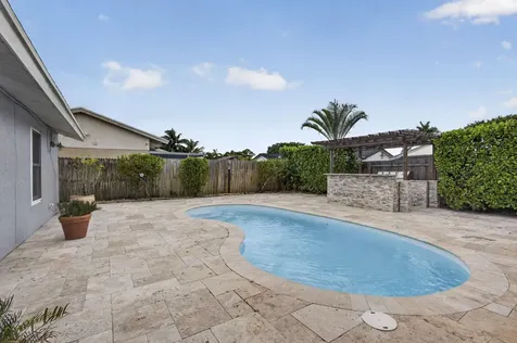 8443 Elaine Drive Boynton Beach FL 33472
