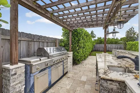 8443 Elaine Drive Boynton Beach FL 33472