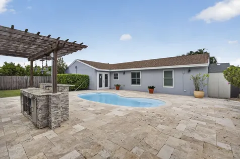 8443 Elaine Drive Boynton Beach FL 33472