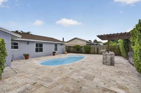 8443 Elaine Drive Boynton Beach FL 33472