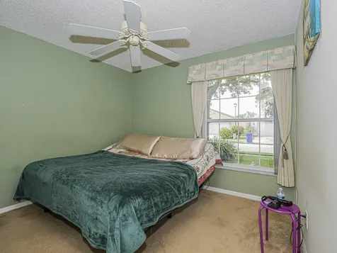 1360 10th Manor Vero Beach FL 32960