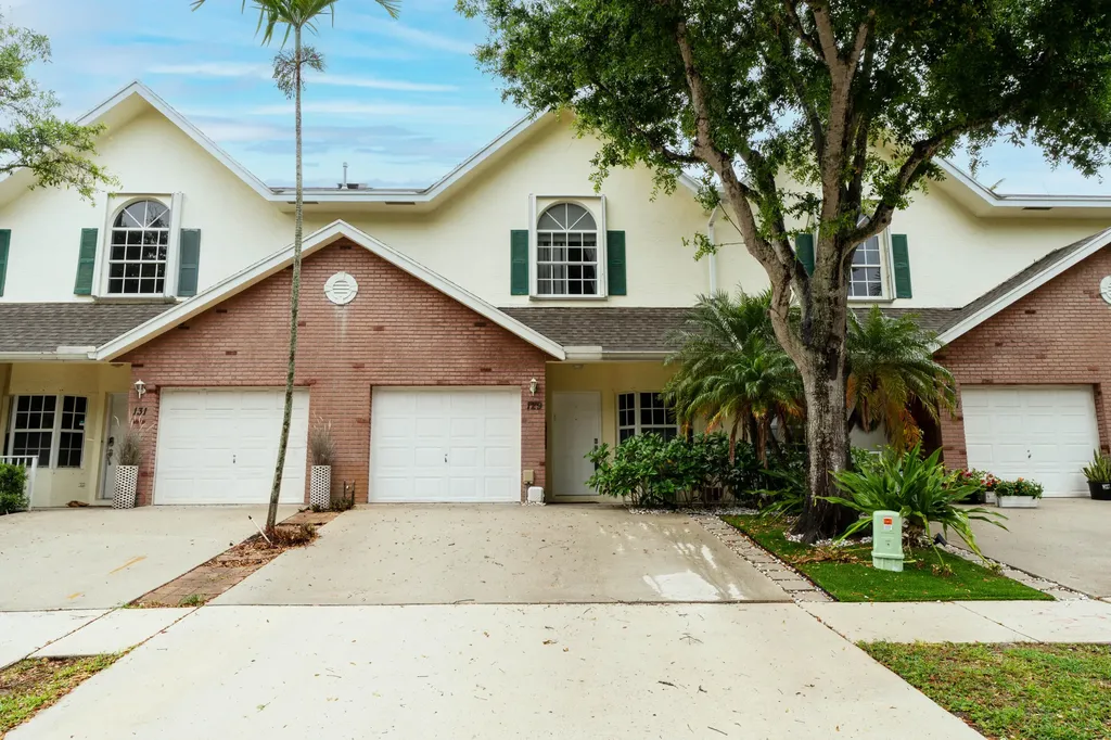 129 Spruce Street Boynton Beach FL 33426