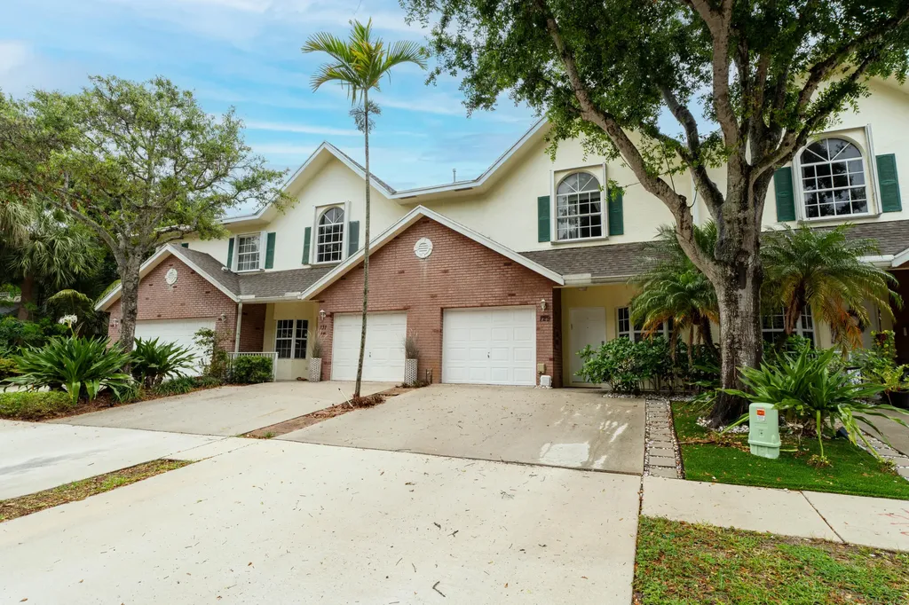 129 Spruce Street Boynton Beach FL 33426