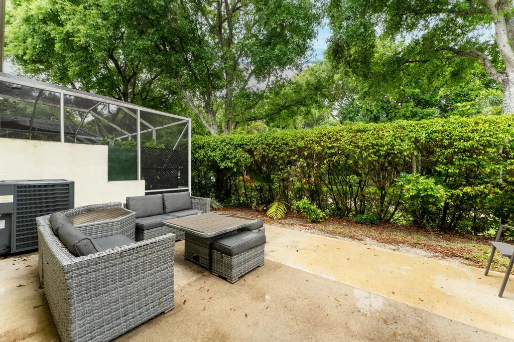 129 Spruce Street Boynton Beach FL 33426