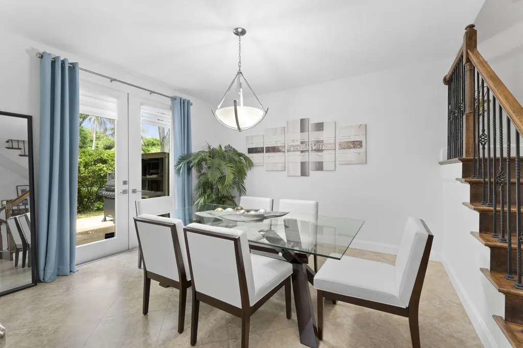 129 Spruce Street Boynton Beach FL 33426